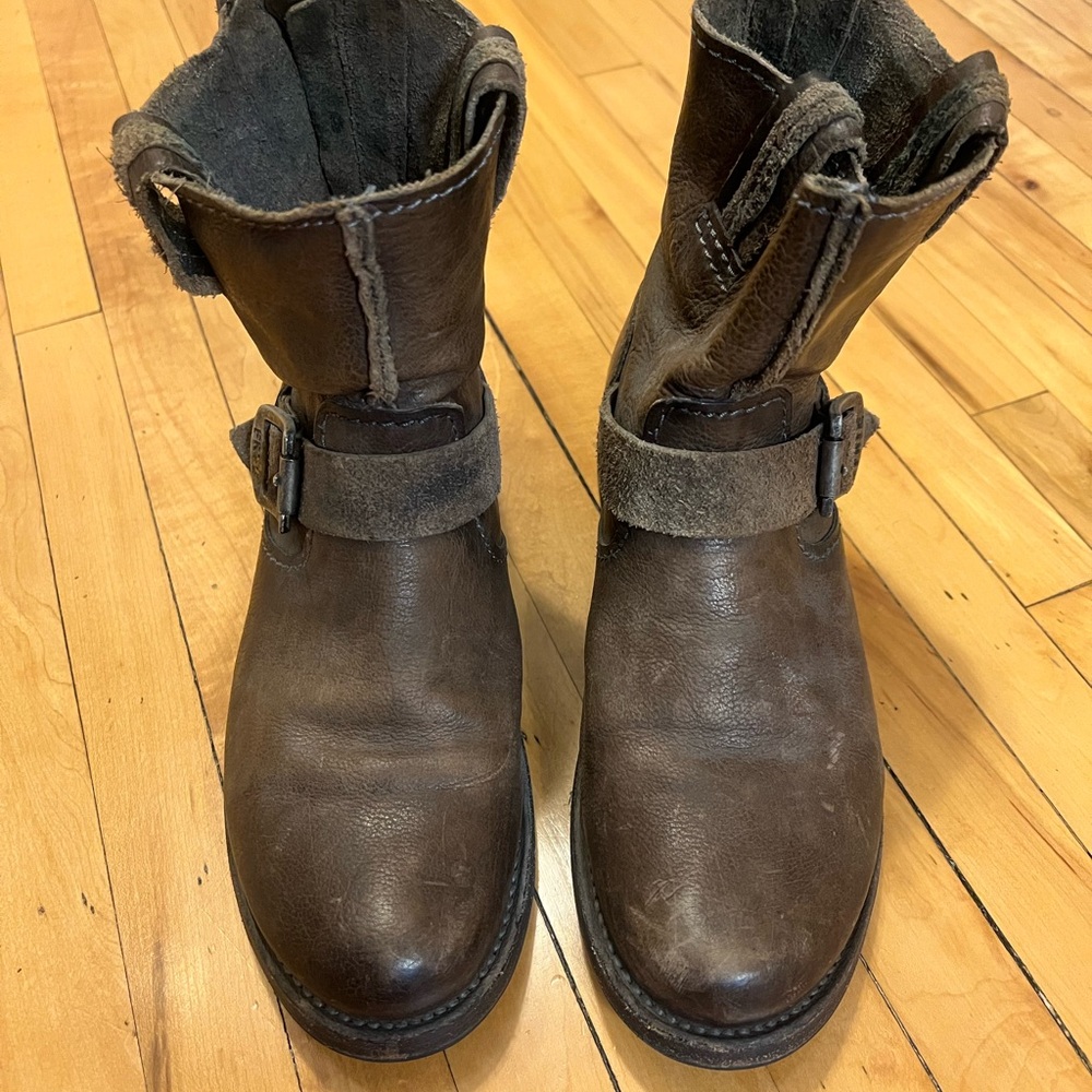 Frye Grey Zip Back Leather Buckle Boots